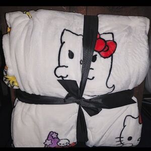 Hello Kitty Halloween Blanket-White-Twin Size